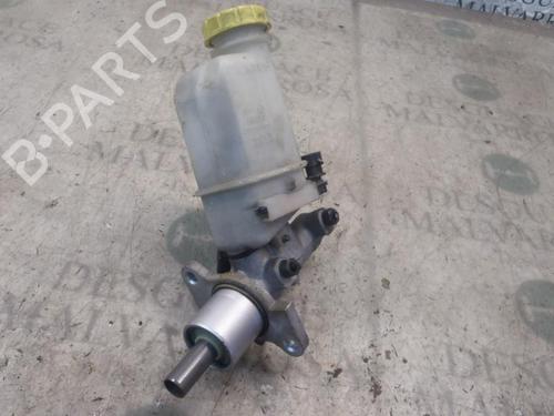 Used Brake master cylinder Brake master cylinder ALFA ROMEO 147 (937_) 1.9 JTDM 16V (937.AXN1B, 937.BXN1B) (150 hp) 4019246 4019246