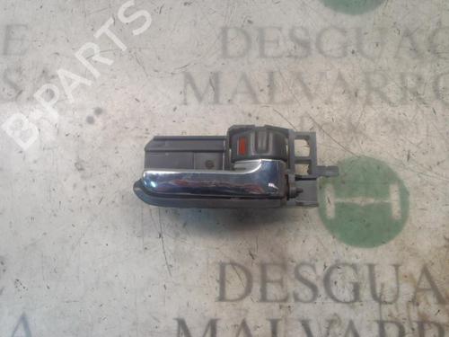 Used Front right interior door handle Front right interior door handle TOYOTA COROLLA Saloon (_E12_) 1.4 D-4D (NDE120_, NDE120R) (90 hp) 4014929 4014929