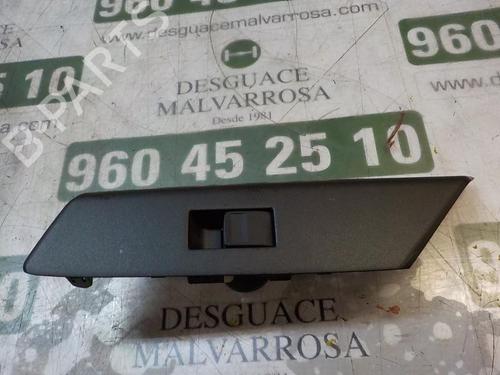 Used Left rear window switch Left rear window switch TOYOTA RAV 4 IV (_A4_) 2.5 Hybrid 4WD (AVA44_) (155 hp) 3999790 3999790