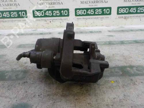 Used Right front brake caliper RENAULT CLIO IV (BH_) [2012-2021]  11551904