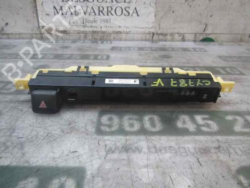Used Warning switch TOYOTA RAV 4 IV (_A4_) 2.5 Hybrid (AVA42_) (197 hp) 4001346