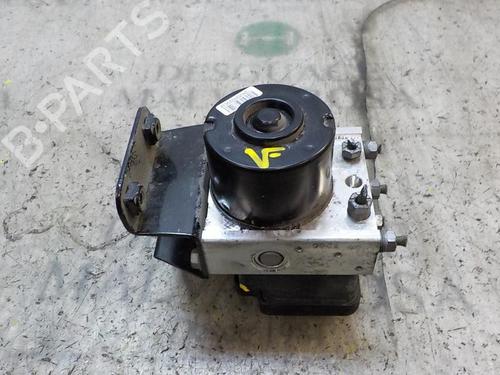 Used ABS pump ABS pump RENAULT TWINGO II (CN0_) 1.5 dCi 75 (75 hp) 3998607 3998607
