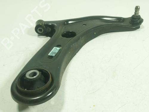 Used Right front suspension arm KIA STONIC (YB) 1.0 T-GDi (101 hp) 25030239