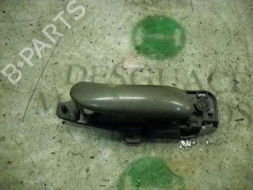 Used Front right interior door handle Front right interior door handle FIAT STILO (192_) 1.9 D Multijet (100 hp) 3775104 3775104