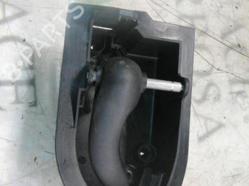 Used Rear left interior door handle Rear left interior door handle FORD MONDEO II (BAP) 1.8 TD (90 hp) 3792985 3792985
