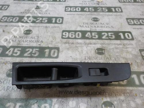Used Right front window switch Right front window switch TOYOTA YARIS (_P13_) [2010-2020] 3860663 3860663