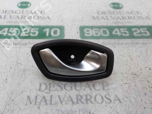 Used Front right interior door handle Front right interior door handle RENAULT MEGANE III Hatchback (BZ0/1_, B3_) 1.5 dCi (BZ0C) (90 hp) 4595997 4595997