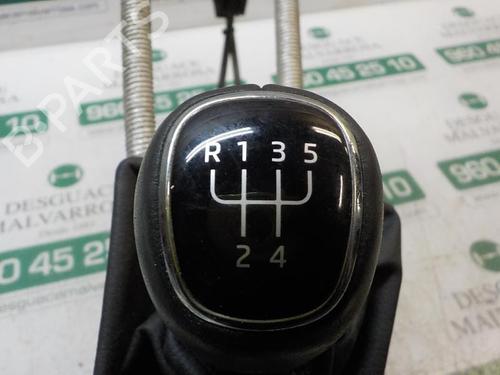 Gear lever SKODA OCTAVIA III Combi (5E5, 5E6) 1.6 TDI | BP7411696M90 