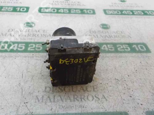 Used ABS pump HYUNDAI SANTA FÉ I (SM) 2.0 CRDi (113 hp) 4803325
