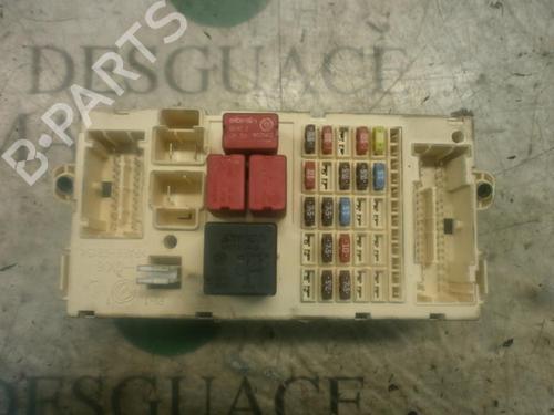Used Fuse box Fuse box ALFA ROMEO 159 (939_) 1.9 JTDM 8V (939AXE1B) (120 hp) 4013870 4013870