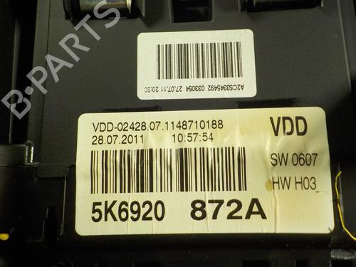 Instrument cluster VW GOLF VI (5K1) 2.0 TDI | BP15398024C47