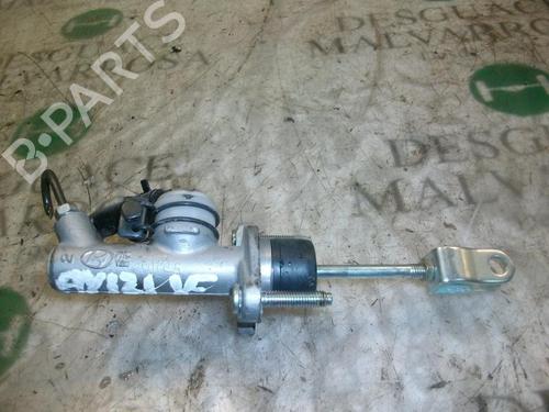 Used Clutch slave cylinder Clutch slave cylinder HYUNDAI GETZ (TB) [2001-2011] 14264751 14264751