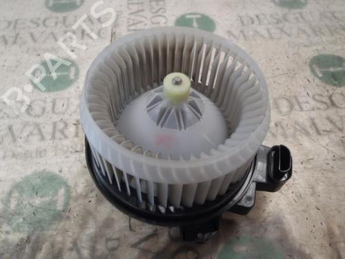 Used Heater blower motor TOYOTA AURIS (_E18_) 1.8 Hybrid (ZWE186_, ZWE186R) (136 hp) 3824931