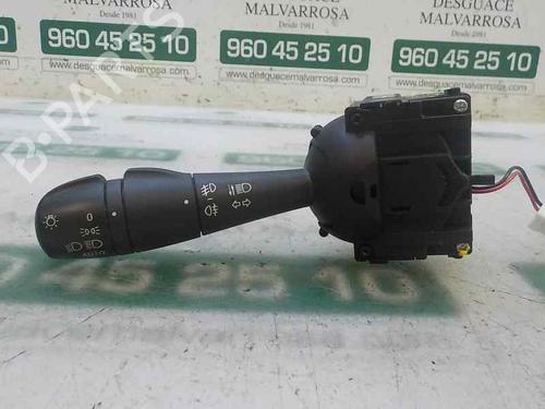 Commande de phare RENAULT CAPTUR I (J5_, H5_) [2013-2025]  5864288