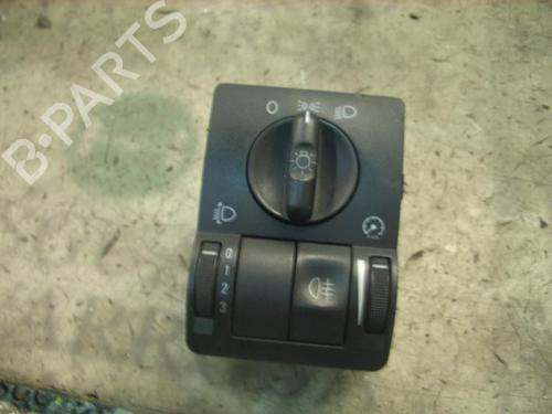 Used Headlight switch Headlight switch OPEL CORSA C (X01) 1.3 CDTI (F08, F68) (70 hp) 3736509 3736509