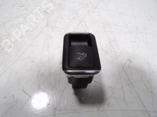 Used Tailgate handle MERCEDES-BENZ CLS Shooting Brake (X218) CLS 250 CDI / BlueTEC / d (218.903, 218.904) (204 hp) 15065292