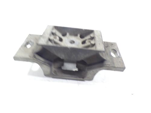 Used Engine mount Engine mount RENAULT MASTER III Van (FV) 2.3 dCi 125 FWD (FV0C, FV0D, FV0G, FV0H, FV0J, FV0K,... (125 hp) 9134530 9134530