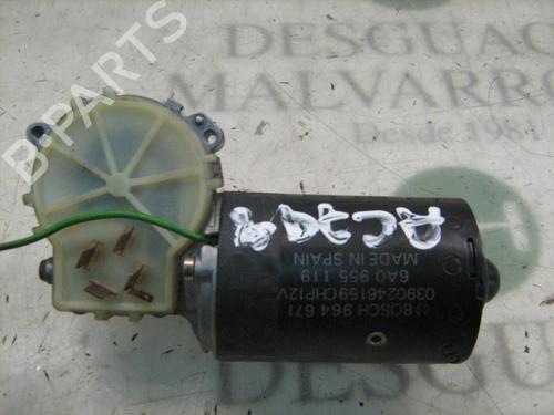 Used Front wiper motor SEAT MARBELLA (28A) [1986-1999]  3768967