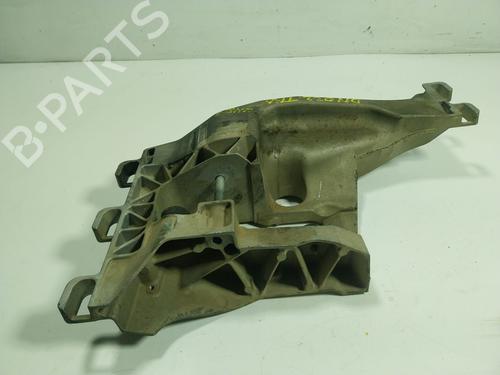 Used Support Support JAGUAR F-PACE (X761) 2.0 TD4 AWD (180 hp) 17443092 17443092