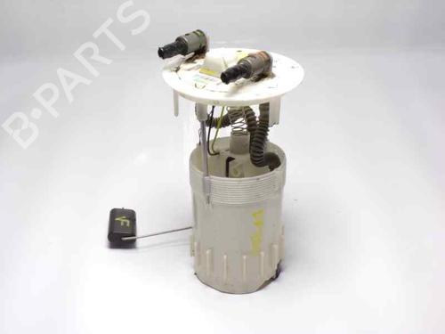 Used Fuel pump Fuel pump DACIA DOKKER Box Body/MPV 1.5 dCi 75 / Blue dCi 75 (FEJW, FEAH) (75 hp) 6543700 6543700
