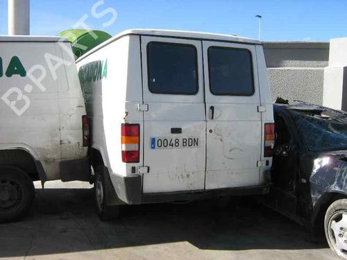 Used Parts NISSAN TRADE Van    478542