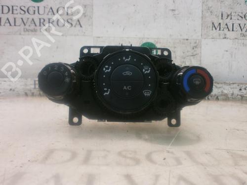 Commande Chauffage FORD FIESTA VI (CB1, CCN) 1.4 TDCi (70 hp) 3802007