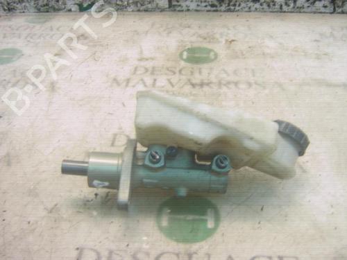 Used Brake master cylinder FORD FOCUS II Turnier (DA_, FFS, DS) [2004-2012]  3771651