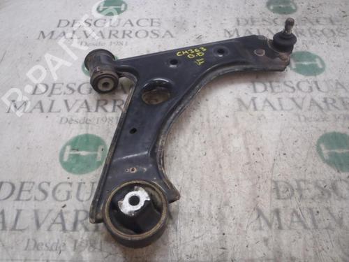 Used Right front suspension arm FIAT GRANDE PUNTO (199_) 1.3 D Multijet (199.AXD11, 199.AXD1A, 199.AXD1B,... (90 hp) 3822038