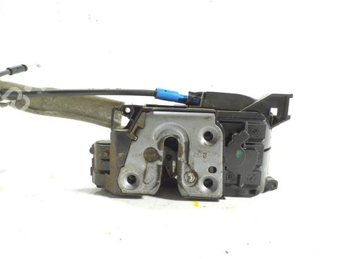 Serrure avant droite RENAULT MEGANE III Grandtour (KZ0/1) 1.5 dCi (KZ09, KZ0D, KZ1G, KZ29, KZ14, KZ1W, KZ10, KZ1F,... (110 hp) 9122333