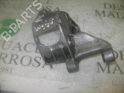 Used Engine mount VW VENTO (1H2) [1991-1998]  9085284