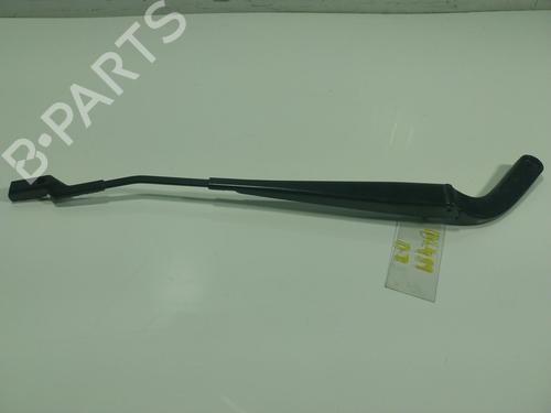 Used Front windshield wiper arm Front windshield wiper arm 16683991 16683991