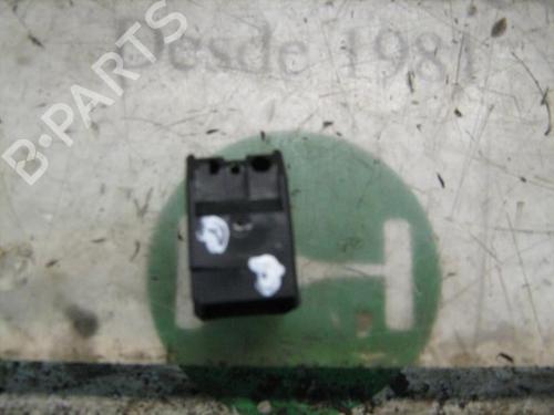 Right front window switch VW PASSAT B5 (3B2) 1.9 TDI | BP3763959I26 - Image 2