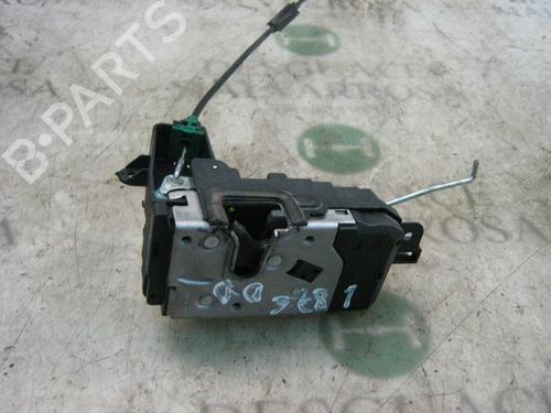 Høyre foran lås OPEL ASTRA H (A04) 1.7 CDTI (L48) (100 hp) 3746090