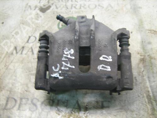 Højre bremsekaliber foran CITROËN XSARA Coupe (N0) 1.6 16V (109 hp) 11556858