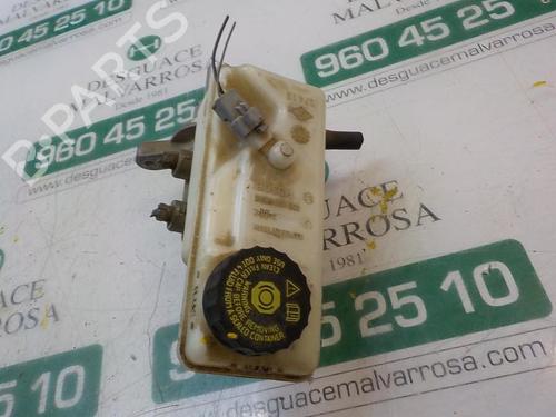 Used Brake master cylinder Brake master cylinder RENAULT KANGOO / GRAND KANGOO II (KW0/1_) 1.5 dCi 70 (KW0V, KW0A) (68 hp) 3865167 3865167