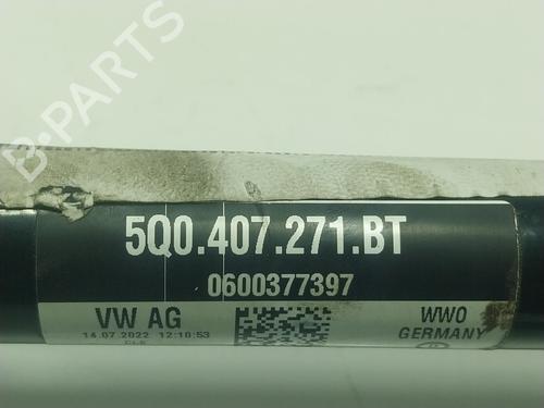 Left front driveshaft SEAT LEON Sportstourer (KL8, KLD) | BP18298761M38