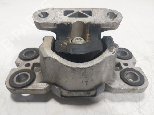 Engine mount LAND ROVER RANGE ROVER EVOQUE (L538) 2.2 D 4x4 | BP19272152M89 