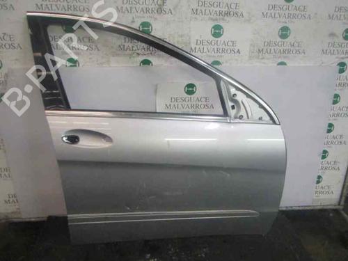 Used Right front door Right front door 3848830 3848830