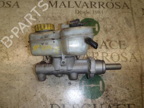 Used Brake master cylinder Brake master cylinder VW POLO IV (9N_, 9A_) 1.4 16V (101 hp) 3803723 3803723