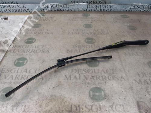 Used Front windshield wiper arm OPEL ASTRA H (A04) 1.7 CDTI (L48) (100 hp) 3797320