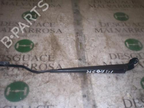 Used Front windshield wiper arm Front windshield wiper arm CITROËN XSARA (N1) 1.9 TD (90 hp) 3741287 3741287