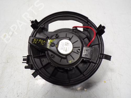Used Heater blower motor Heater blower motor SEAT LEON (5F1) 1.6 TDI (90 hp) 8668391 8668391