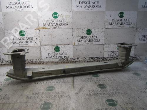 Front bumper reinforcement VOLVO V50 (545) 2.4 (170 hp) 31353949