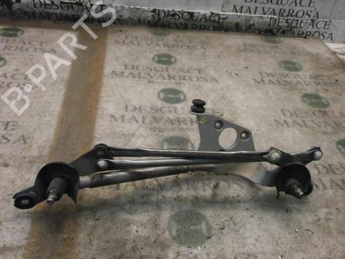 front-wipers-mechanism-toyota-yaris-_p1_-1999-2000-2001-2002-2003-2004-2005-14267698 main image
