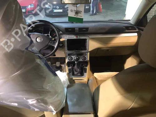 Left tailgate light VW PASSAT B6 (3C2) 2.0 TDI 16V | BP3857909C79  - Image 5