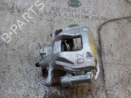 Used Right front brake caliper TOYOTA AURIS (_E18_) 1.8 (ZRE182_, ZRE182R) (140 hp) 11549174