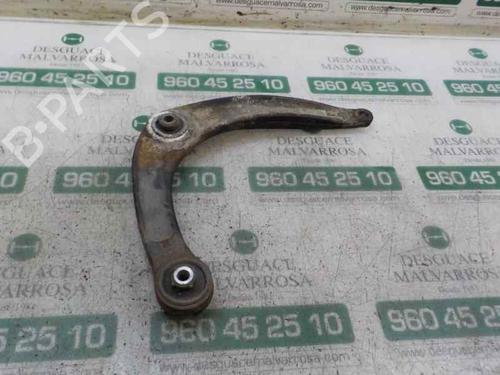Used Right front suspension arm Right front suspension arm PEUGEOT 5008 (0U_, 0E_) 2.0 HDi 150 / BlueHDi 150 (150 hp) 4735813 4735813