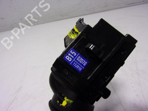 Headlight switch TOYOTA YARIS (_P21_, _PA1_, _PH1_) 1.5 Hybrid (MXPH11) | BP16745446I24 
