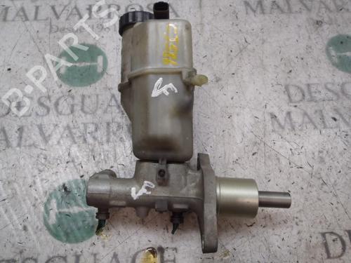 Used Brake master cylinder PEUGEOT 407 (6D_) 2.0 HDi 135 (6DRHRH, 6DRHRE, 6DRHRG, 6DRHRJ) (136 hp) 3817834