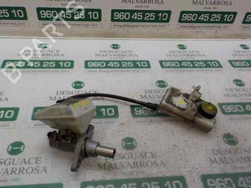 Used Brake master cylinder Brake master cylinder PEUGEOT 3008 I MPV (0U_) 1.6 HDi (109 hp) 4758646 4758646